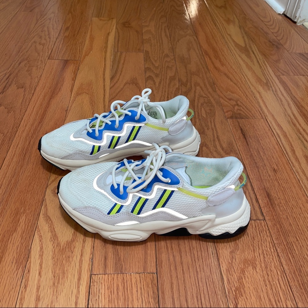 Ozweego adidas originals - mens size 6